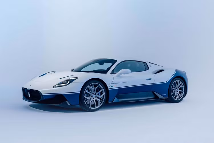 Hiện tại, giá xe Maserati MC20 Icona và MC20 Leggenda vẫn chưa được công bố nhưng chắc chăn sẽ không hề rẻ hơn phiên bản thường.