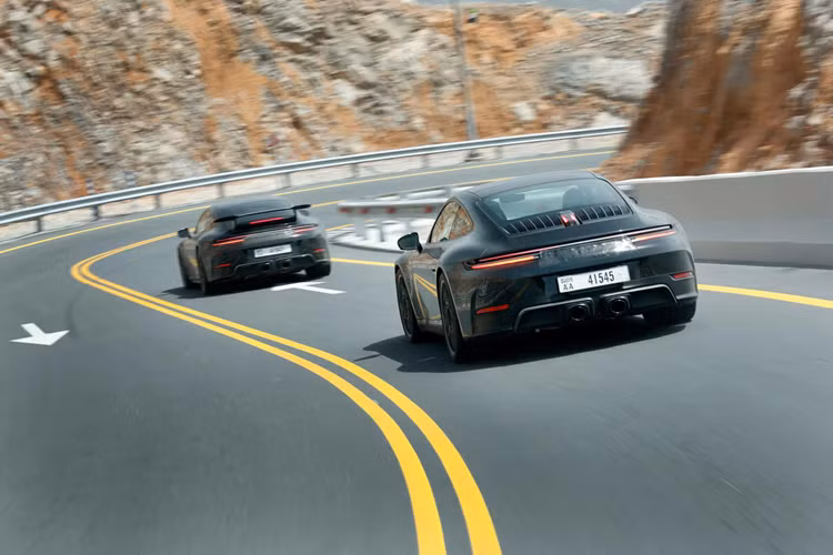 Porsche 911 the thao sap co phien ban hybrid tiet kiem xang