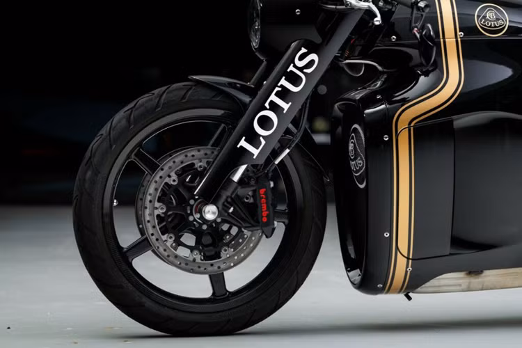 Được sản xuất vào năm 2014, chiếc Lotus C-01 cực hiếm sắp đấu giá này được đặt tại Toronto, Canada và là một trong số ít chiếc được giao ở Bắc Mỹ.