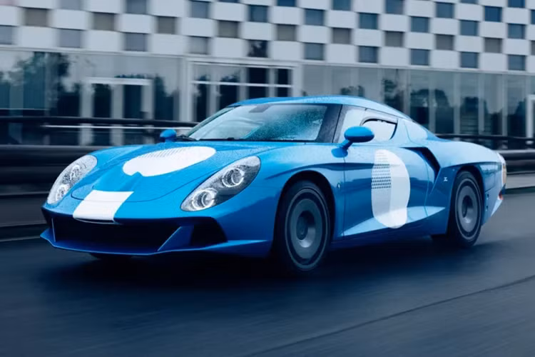 Theo dự kiến sẽ chỉ có 19 chiếc Alpine A110 đặc biệt này được sản xuất thông qua sự hợp tác giữa Zagato và đại lý siêu xe Ba Lan La Squadra.