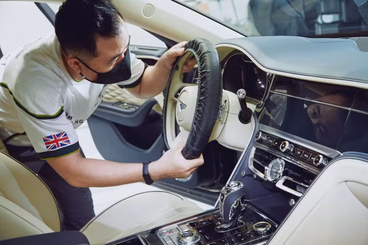 Certified by Bentley - kinh doanh xe sang da qua su dung tai TP HCM-Hinh-2