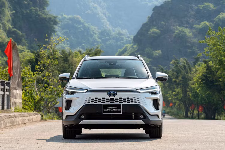 Yaris Cross va Corolla Cross ban chay nhat cua Toyota Viet Nam