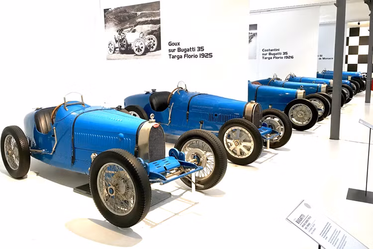 Ngày nay, tại Molsheim, bên trong Bugatti Atelier, mọi mẫu xe Bugatti đều được lắp ráp thủ công với độ chính xác tuyệt đối theo đúng tinh thần mà Ettore áp dụng cho từng chi tiết của Type 35. Một thế kỷ sau, các nhà thiết kế và kỹ sư của Bugatti vẫn đang nỗ lực hết sức để phát triển những gì tốt nhất dành cho xe ôtô trên thế giới.