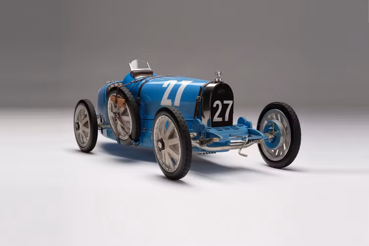 Xuất hiện vào cuối năm 1926, Type 35TC được đặt tên theo Máy nén Targa, đã phát triển thành Type 35B vào năm 1927. Mẫu xe này tạo ra công suất lên tới 130 mã lực, đủ để đẩy xe đạt tốc độ tối đa hơn 205 km/h.