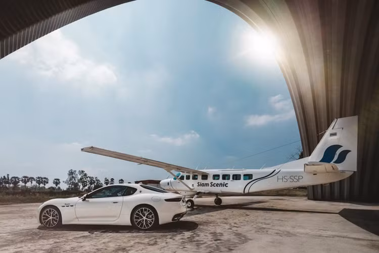 Thời gian tăng tốc 0-100 km/h của Modena, Trofeo và Folgore lần lượt là 3,9 giây, 3,5 giây và 2,7 giây, trước khi đạt vận tốc tối đa 302 km/h, 320 km/h và 320 km/h.