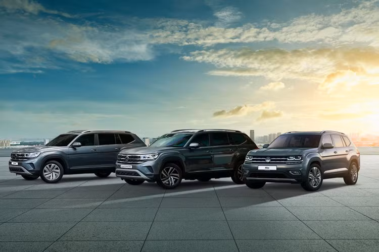 Nằm dưới nắp capo của Volkswagen Teramont Limited Edition vẫn là động cơ tăng áp 2 lít TSI, cho công suất 220 mã lực tại vòng tua máy 4.500-6.200 vòng/phút, mô-men xoắn cực đại 350 Nm tại 1.600-4.400 vòng phút. Động cơ đi kèm hộp số tự động 8 cấp, dẫn động 4 bánh toàn thời gian.