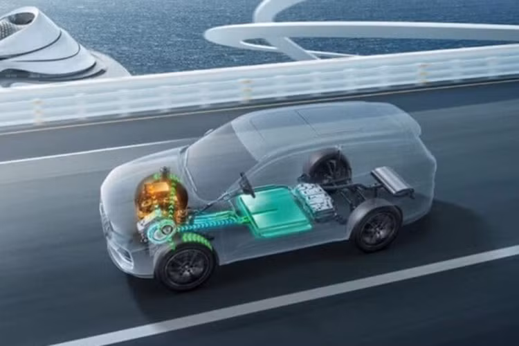 Nền tảng khung gầm M3X có thể kết hợp với hệ thống hybrid DHT của Chery, gồm một động cơ xăng kết hợp với hai mô-tơ điện thông qua hộp số 3DHT165. Vài năm trước, đây là hộp số đầu tiên trên thế giới sử dụng cùng lúc hai mô-tơ điện.