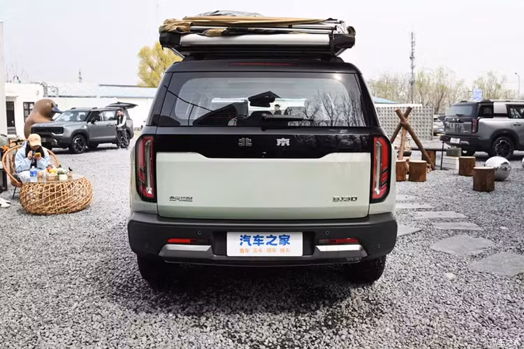 Con số tổng hợp của hệ thống cho hệ dẫn động 2WD là công suất 246 kW và mô-men xoắn 550 Nm trong khi đối với hệ dẫn động 4WD là công suất 301 kW và mô-men xoắn 685 Nm.