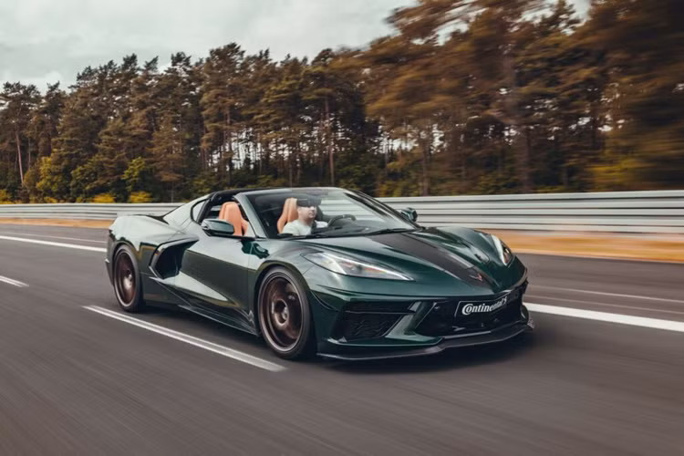 Những bộ phận trên chiếc Chevrolet Corvette Stingray C8 đặc biệt này đã được bổ sung bởi hệ thống xả hiệu năng cao của Z51 Corvette. 