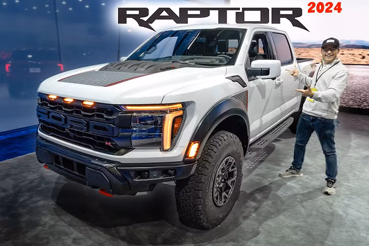 Một số mẫu bán tải sau khi qua qua tay các hãng độ như Chevrolet Silverado Yenko/SC hay Hennessey Mammoth 1000 TRX cũng có sức mạnh lên đến 800 hay 1.012 mã lực. Mức giá xe Ford F-150 Raptor R 2024 khởi điểm từ 111.550 USD (khoảng 2,715 tỷ đồng).