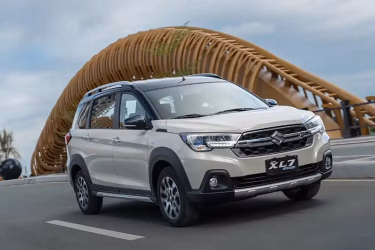 Suzuki XL7 hybrid tiet kiem xang nhan coc tai Viet Nam, cho ra mat?