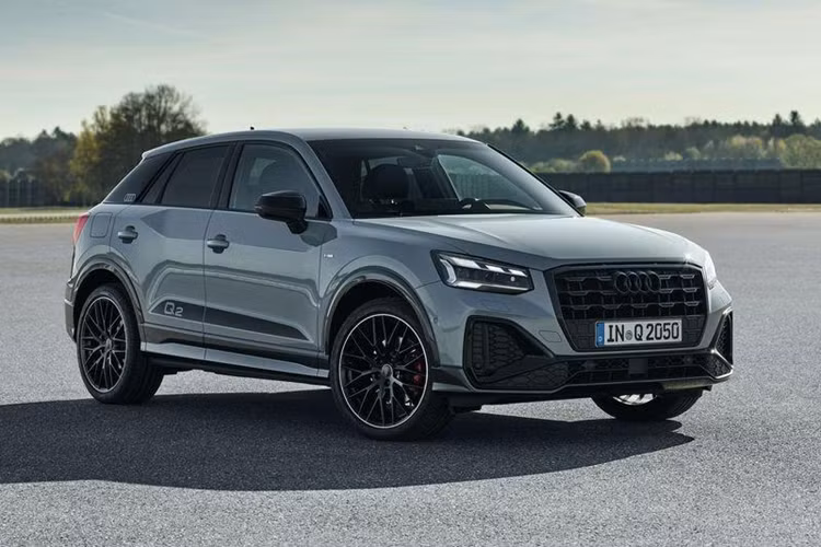 Chúng đều được trang bị tiêu chuẩn ngay từ cấu hình thấp nhất của Audi Q2 2024. Theo kế hoạch, xe sẽ được bán ra đầu tiên ở Đức trong nửa đầu năm nay, giá xe Audi Q2 2024 từ 28.600 euro (tương đương 765 triệu đồng).