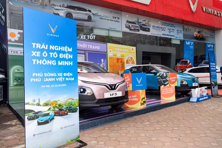 VinFast VF5 mau moi don tim khach hang ngay lan dau lai thu-Hinh-3