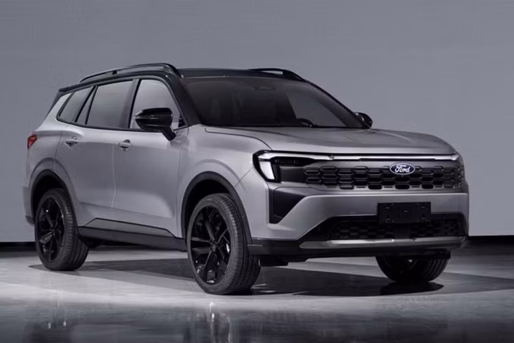 Đây là hai mẫu xe do liên doanh Ford-JMC sản xuất. Trong đó, Equator thuộc phân khúc SUV hạng D ngang cỡ Santa Fe, còn Equator Sport chính là tên gọi khác của Ford Territory tại Việt Nam.