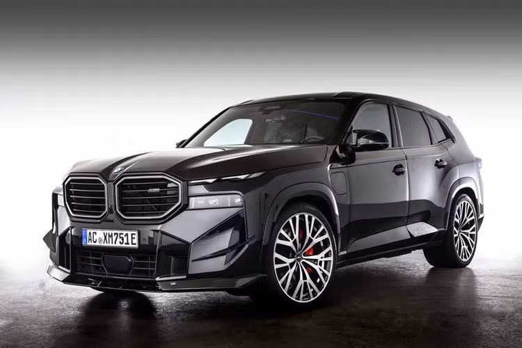  BMW XM độ AC Schnitzer với một bộ Bodykit khí động học mạnh mẽ hơn với các chi tiết độc đáo ở ngoại thất cùng trang bị bộ la-zăng 23 inch mới.