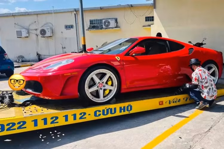 Vì thế, hiện tại, chỉ còn đúng 1 chiếc Ferrari F430 và xe 430 Scuderia nữa là "Qua" Vũ chính thức thâu tóm hết dàn xe Ferrari F430 ở Việt Nam. Điều này cho thấy sự máu lửa trong việc săn lùng các siêu xe Ferrari tại Việt Nam của ông Vũ.