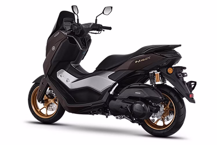 Với hàng loạt nâng cấp kể trên, Yamaha Nmax thế hệ mới đang gây sức ép cực lớn lên đối thủ Honda PCX 160. Sau khi ra mắt tại Indonesia, Yamaha Nmax thế hệ mới sẽ tiếp tục ra mắt tại nhiều quốc gia khác. Nhiều khả năng, mẫu xe tay ga này cũng sẽ được đưa về Việt Nam trong thời gian tới.