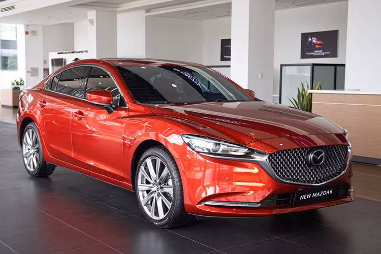 Gia oto Mazda tai Viet Nam giam manh trong thang 3/2024-Hinh-2