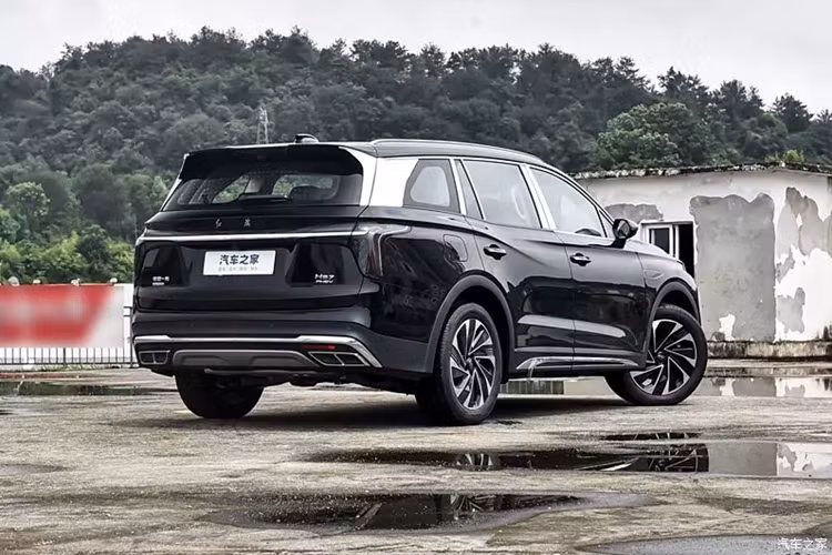 Động cơ có công suất tối đa 163 mã lực và tốc độ tối đa là 180 km/h. Phiên bản dẫn động hai bánh có phạm vi chạy hoàn toàn bằng điện là 92 km và phiên bản dẫn động bốn bánh có phạm vi chạy hoàn toàn bằng điện là 83 km, theo chu trình thử nghiệm CLTC của Trung Quốc.