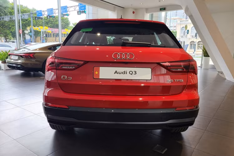 Về trang bị an toàn, Q3 2024 chưa có ADAS mà chỉ có những trang bị cơ bản như hệ thống cân bằng điện tử, hệ thống hỗ trợ phanh, hệ thống hỗ trợ khởi hành ngang dốc, ga tự động, cảm biến trước/sau và camera toàn cảnh 360 độ.