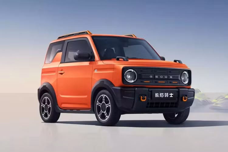 Geely Auto mới đây đã thông báo rằng màu xe mới "cam tuyệt đối" đã có sẵn để cho khách hàng lựa chọn khi mua sản phẩm là mẫu xe điện cỡ nhỏ Panda Knight. Đây là động thái tiếp theo để quảng bá cho chiếc xe điện này sau 4 tháng trình làng bản Knight cho dòng xe Geely Panda 2024 mới.