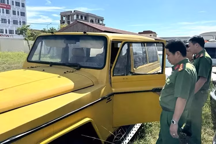 Vào ngày 4/8/2020, Phòng Cảnh sát điều tra tội phạm về tham nhũng, kinh tế, buôn lậu, cùng với Phòng Cảnh sát giao thông (Công an tỉnh Quảng Bình) để bắt vụ vận chuyển 2 chiếc ôtô là Lamborghini Murcielago và Mercedes-Benz G-Class có dấu hiệu nhập lậu