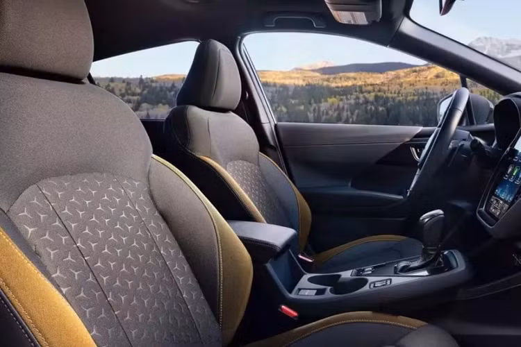Bên cạnh những công nghệ cốt lõi tiên tiến bậc nhất của Subaru được hiện diện trên mẫu “mini Outback” này, công nghệ hỗ trợ người lái tiên tiến EyeSight 4.0 cải tiến trên Crosstrek hoàn toàn mới sẽ được trang bị thêm camera đơn góc quét rộng giúp mở rộng tầm quan sát.