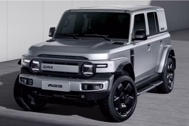Theo đó, iCar V23 2025 mới là mẫu SUV cỡ nhỏ mang phong cách off-road do Chery hợp tác với công ty con của Xiaomi sản xuất. Mẫu xe này dự kiến sẽ có mặt trên thị trường trong năm nay, với mức giá khởi điểm là 119.800 NDT (tương đương 414,5 triệu đồng).