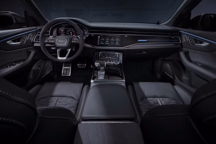 Mẫu xe này có công suất 632 mã lực và mô-men xoắn 850 Nm, cho phép xe tăng tốc 0 – 100 km/h trong 3,6 giây và có thể đạt tốc độ tối đa lên tới 280 km/h.