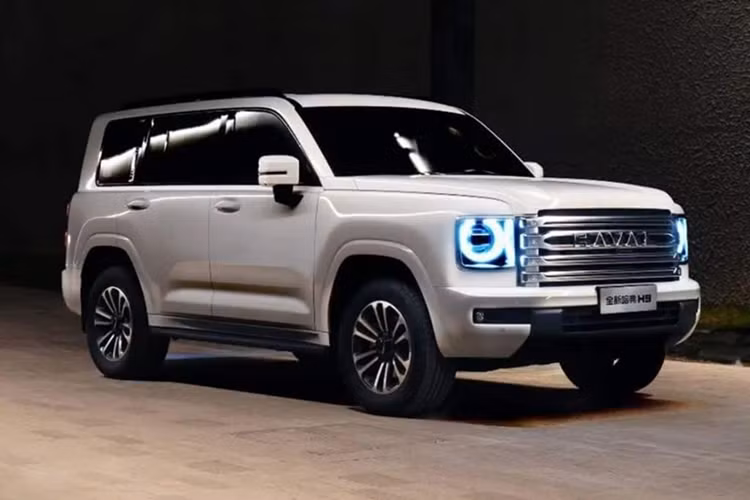 Haval H9 thế hệ mới cũng sẽ được cung cấp 3 ổ khóa vi sai ở phía trước, giữa và phía sau, đồng thời được trang bị hệ thống kiểm soát mọi địa hình thế hệ thứ hai.