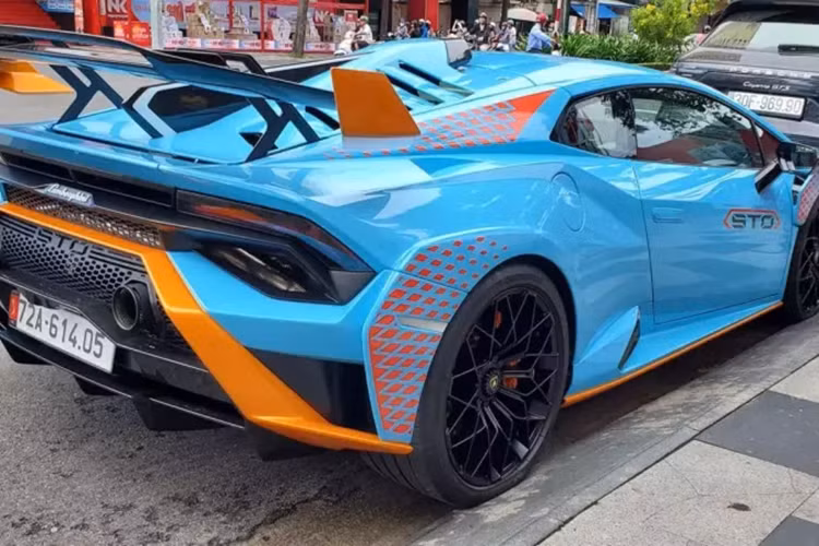 Lamborghini Huracan STO doc nhat Viet Nam tai Vung Tau tai xuat-Hinh-2