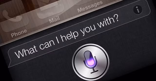 Siri hỗ trợ một loạt các lệnh người dùng, bao gồm thực hiện các tác vụ điện thoại, kiểm tra thông tin cơ bản, lập lịch trình các sự kiện và nhắc nhở, xử lý cài đặt thiết bị, tìm kiếm trên Internet, điều hướng các khu vực, tìm thông tin về giải trí và có thể tương tác với các ứng dụng tích hợp iOS. Thời gian gần đây Siri được coi như một trợ lý ảo vừa giúp người dùng tra cứu nhanh các thông tin, giải đáp các câu hỏi vừa trở thành một công cụ tiện ích hàng ngày thú vị.