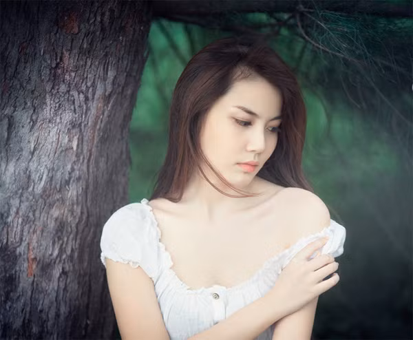Tuy nhiên, cô bạn khẳng định rằng, khuôn mặt hiện tại của cô hoàn toàn tự nhiên, không hề qua chỉnh sửa.