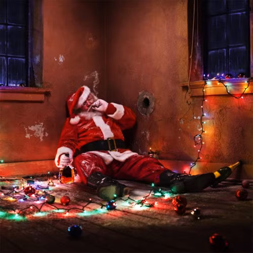 Anh ong gia Noel say bi ti hai kho do hinh anh
