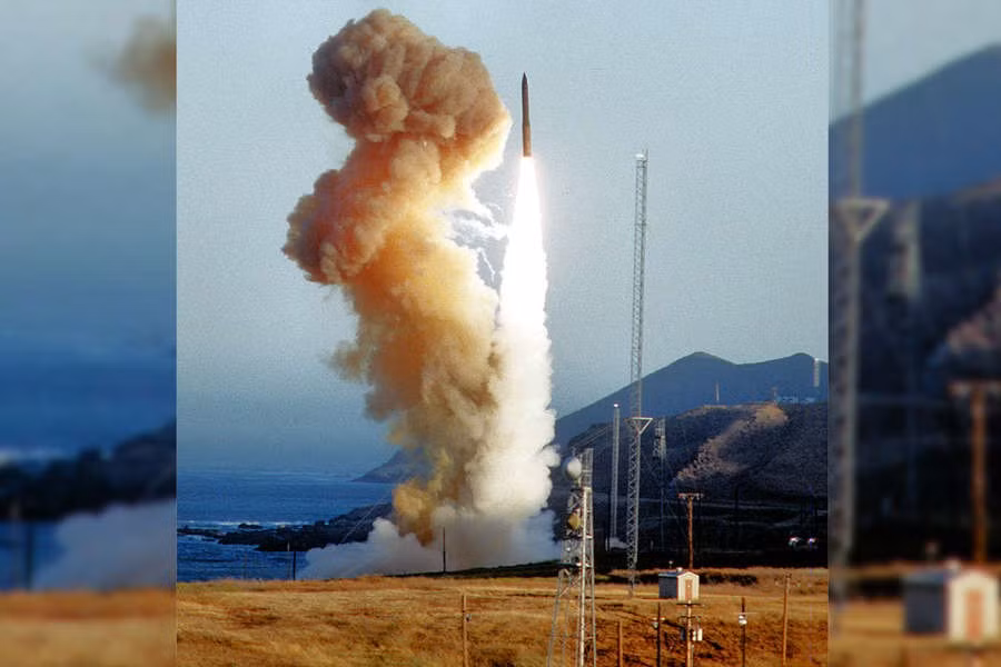 Đối với tên lửa LGM-35A Sentinel, giá thành dự kiến của mỗi quả đạn loại này đã tăng từ mức 118 triệu USD lên 162 triệu USD vào năm 2020, con số bị xem là quá cao, ngay cả với phương tiện tấn công hạt nhân chiến lược.