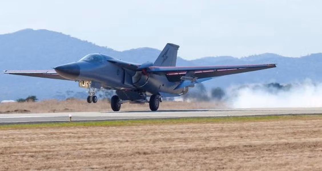 Tổng cộng đã có 66 máy bay F-111F và 18 F-111E được triển khai trong chiến tranh Iraq và đã cất cánh 5.000 lần