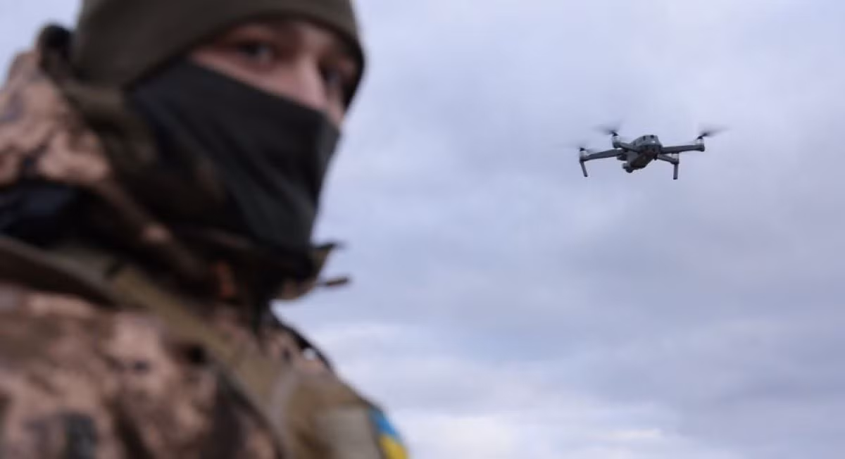 UAV Saker Scout được tích hợp phần mềm xây dựng dựa trên thuật toán trí tuệ nhân tạo, có thể giúp Ukraine tấn công mục tiêu của Nga chính xác và hiệu quả hơn.