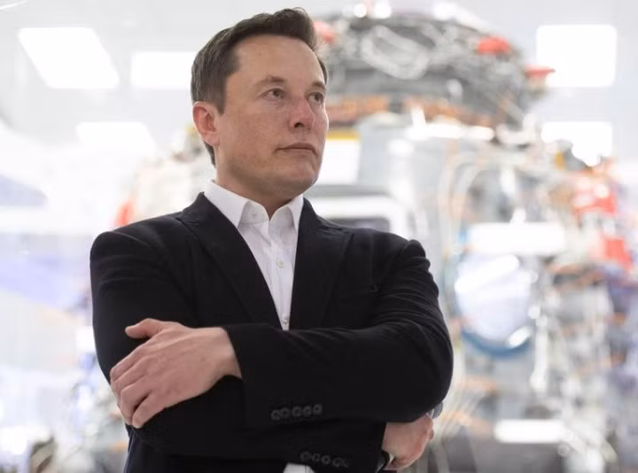Sau khi xây dựng thành phố trên sao Hỏa, CEO SpaceX dự đoán giá vé cho người lên hành tinh Đỏ sẽ có giá khá "mềm" khoảng 100.000 USD.