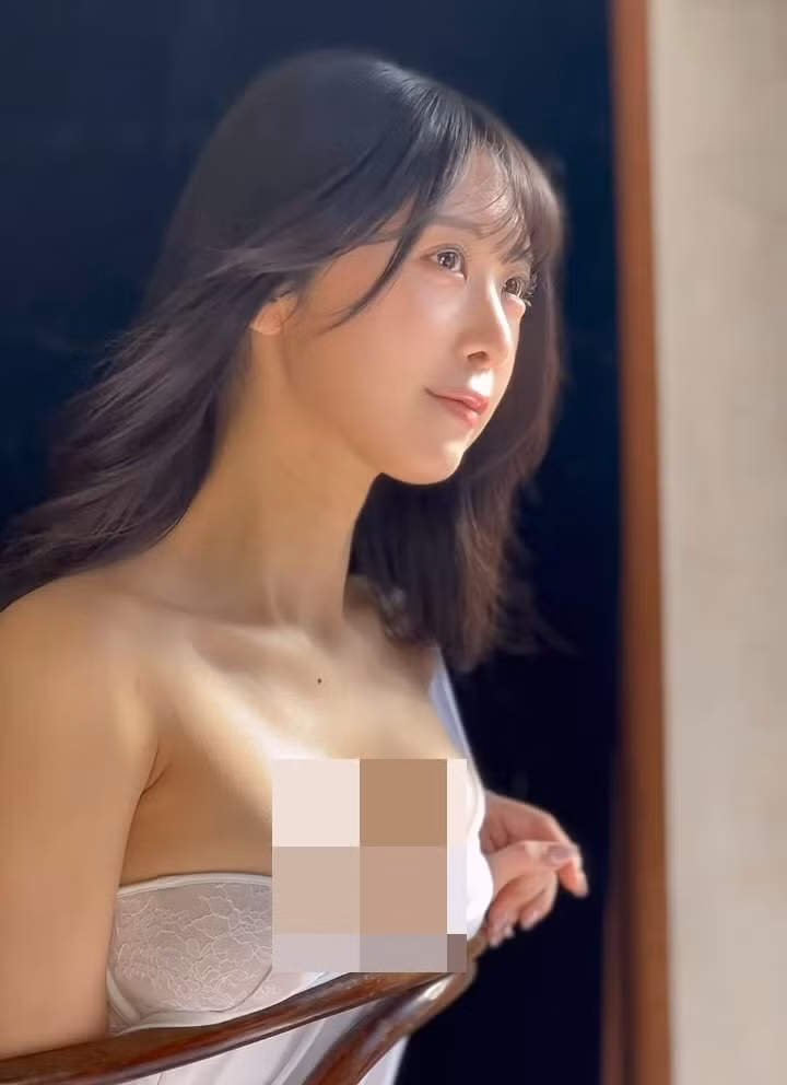 Naomi Majima là người mẫu nội y khá nổi tiếng tại Nhật Bản.