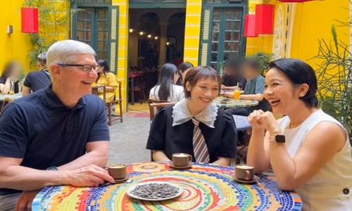 Con gai My Linh ke ve cuoc tro chuyen voi ong Tim Cook