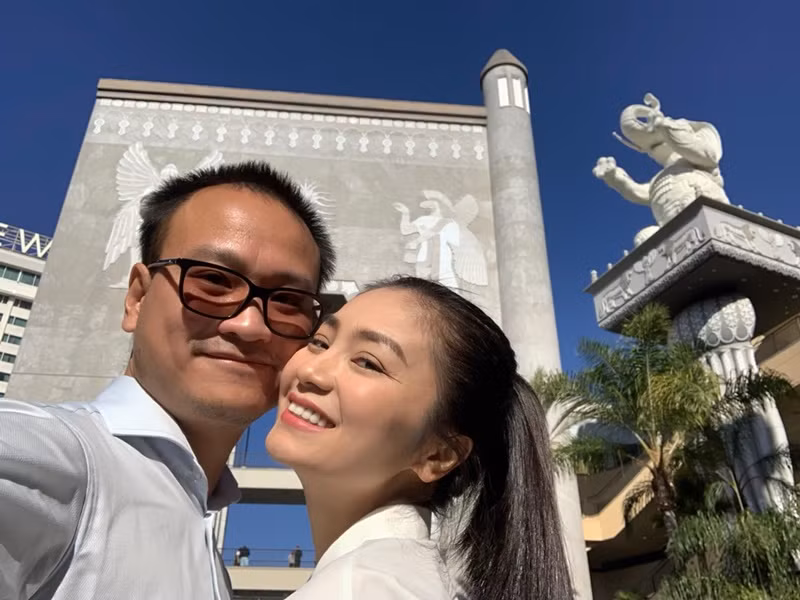 Vợ chồng Diệu Hương tiếp tục có cuộc sống bình yên, hạnh phúc khi sang Mỹ.