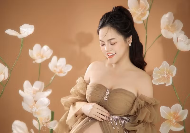 Cuộc sống của Thu Quỳnh sau 9 năm ly hôn Cuoc song cua Thu Quynh sau 9 nam ly hon