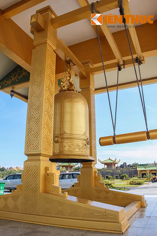 Do go xa xi trong khu du lich Dai Nam-Hinh-4