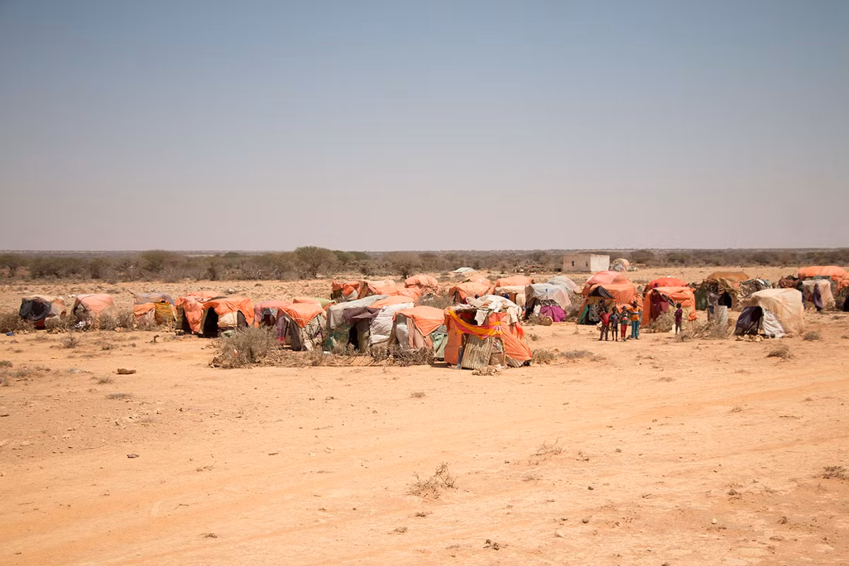Tình trạng hạn hán kinh hoàng ở Somalia, khiến nạn đói và dịch bệnh bùng phát, đang đe dọa cuộc sống của hàng triệu người dân ở quốc gia Châu Phi này.