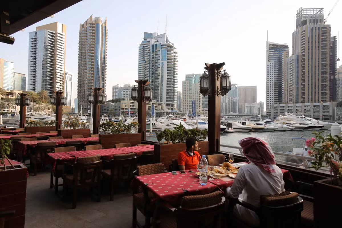 Dubai được cho sẽ là thành phố đầu tiên ở Trung Đông được trao tặng sao Michelin. Tuy nhiên, hiện chưa rõ nhà hàng nào có thể nhận được vinh dự này.