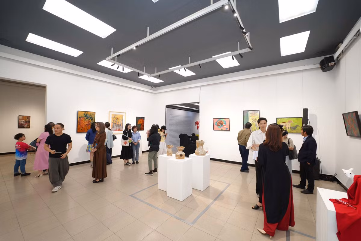 Triển lãm “Nhân Dạng”: “Tuyên ngôn nghệ thuật” của các tài năng trẻ Vinschool - Hình 7 Trien lam “Nhan Dang”: “Tuyen ngon nghe thuat” cua cac tai nang tre Vinschool-Hinh-7
