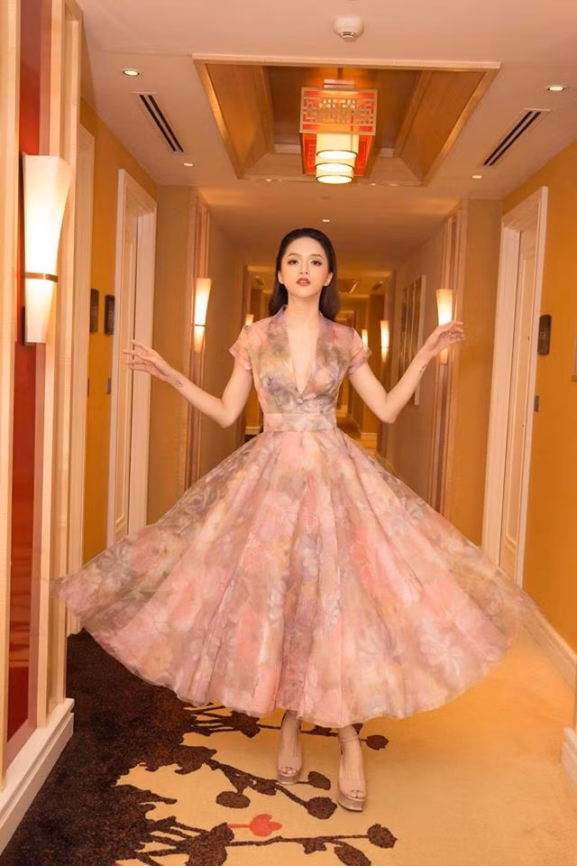 Bi kip tao dang de co duoc anh ngan like cua HH Huong Giang-Hinh-7
