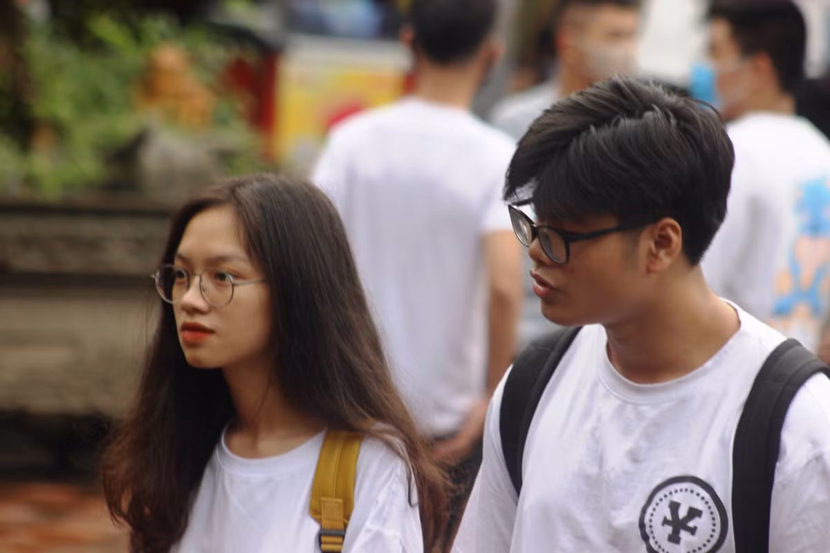 Theo lịch thi tốt nghiệp THPT tại Hà Nội công bố, ngày 8/8, các trường sẽ tiến hành làm thủ tục dự thi.