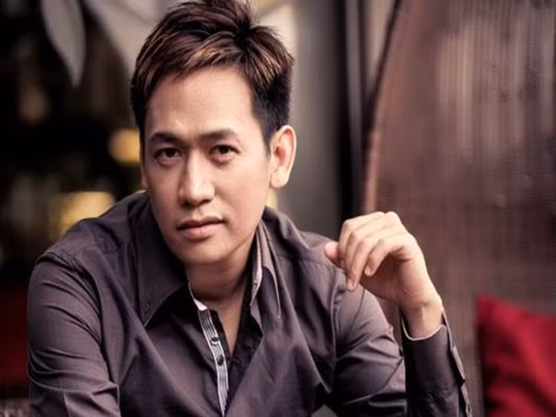 Đến khi được cho là có phát ngôn thiếu chuẩn mực và sai lệch về chủ quyền biển đảo Việt Nam, Duy Mạnh bị phạt 7,5 triệu đồng vì dùng từ ngữ không hợp thuần phong mỹ tục. Từ sự việc này, nam ca sĩ cho biết, sẽ cẩn trọng hơn khi phát ngôn. Ảnh: Vietnamnet