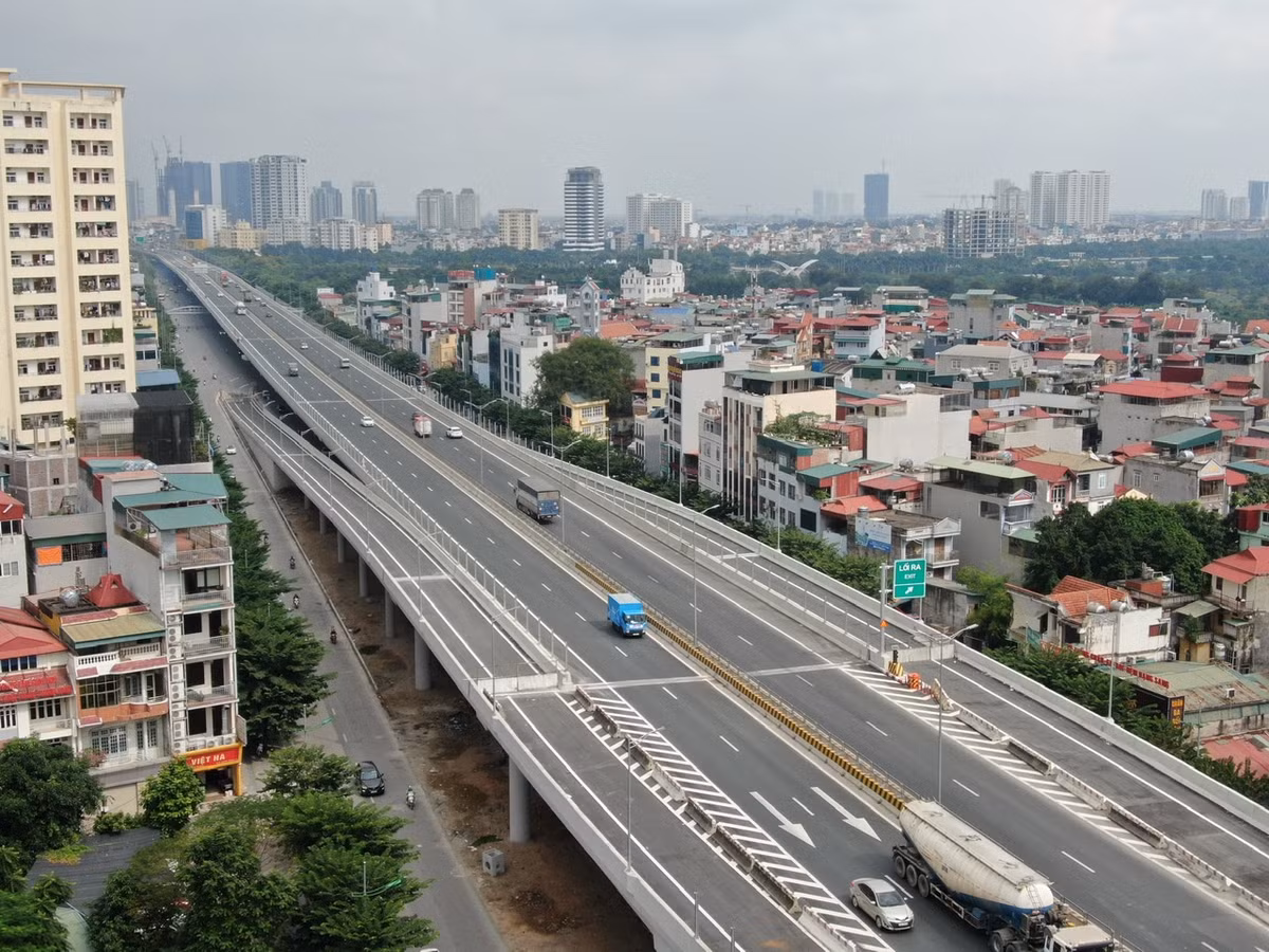 Sau khi chính thức hoàn thiện, tuyến đường Vành đai 3 sẽ giúp giảm ùn tắc giao thông tại các trục đường dẫn vào nội đô Hà Nội.
